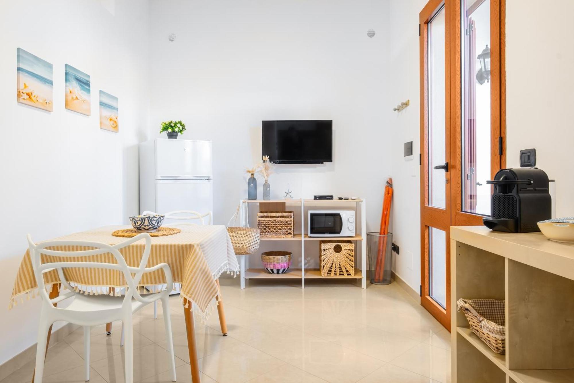 New Apartment Leuca Леука Экстерьер фото