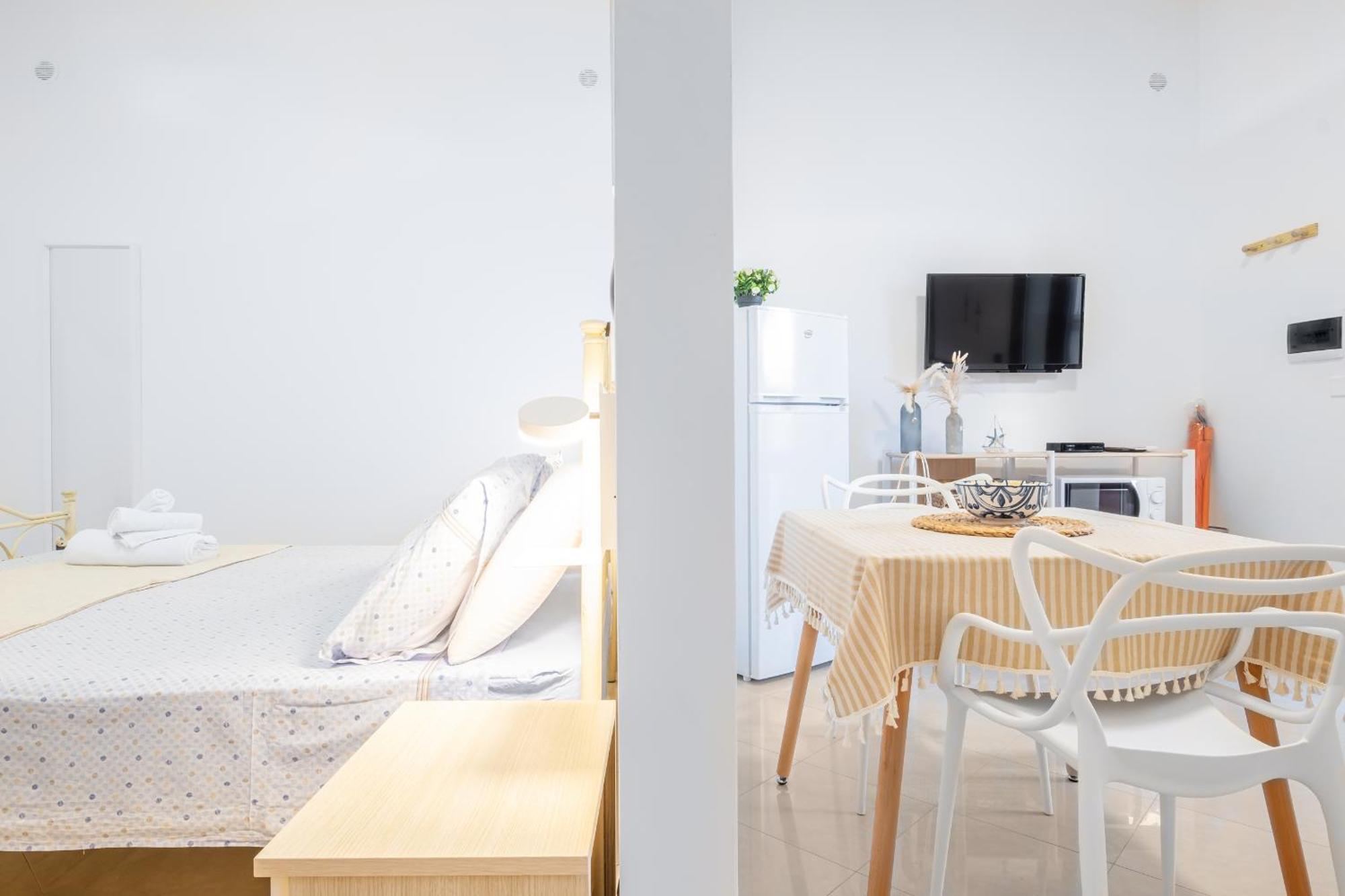New Apartment Leuca Леука Экстерьер фото